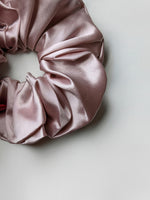 Load image into Gallery viewer, Jumbo Silk Scrunchie Rosé
