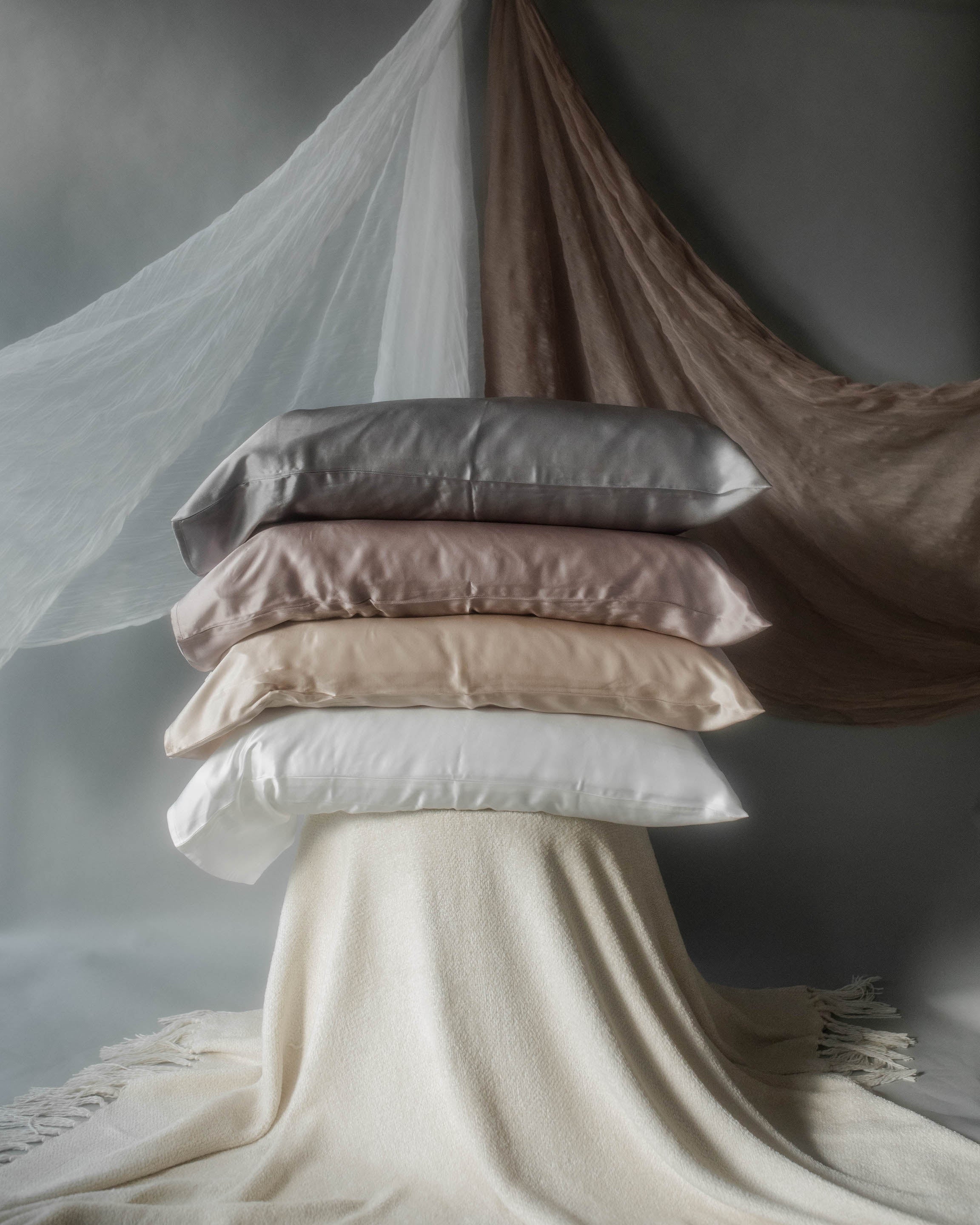 Queen Silk Pillowcase Ivory - Set of 2