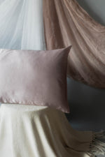 Load image into Gallery viewer, Queen Silk Pillowcase Dusty Mauve - Set of 2
